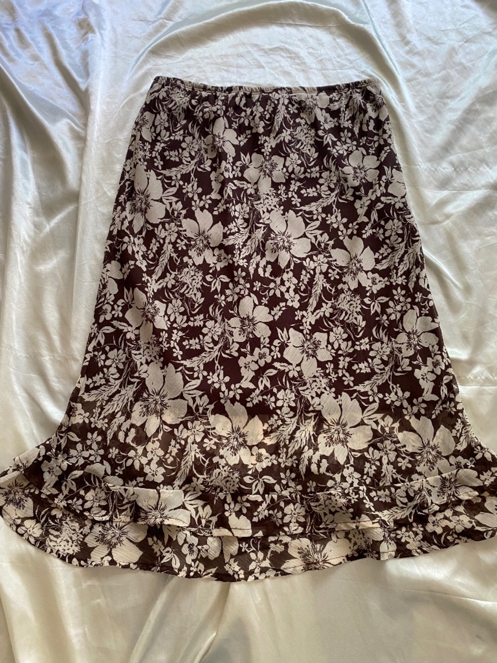 Vintage 1990s Brown & White Floral Ruffle Midi Skirt Boho Size 8